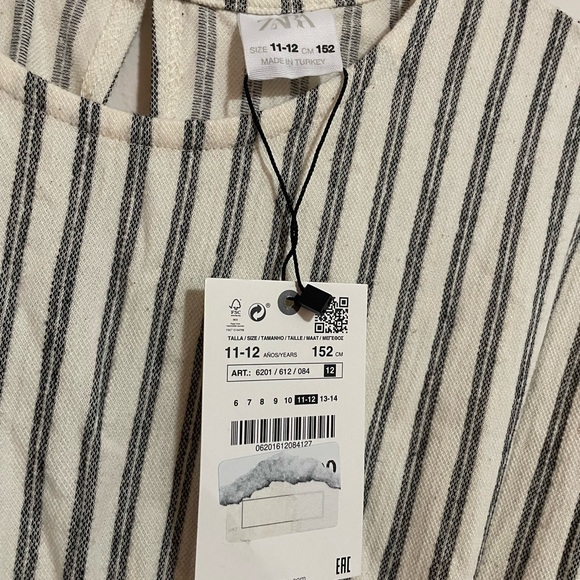 Zara Black and White Jumpsuit Relaxed Fit - Picture 2 of 3